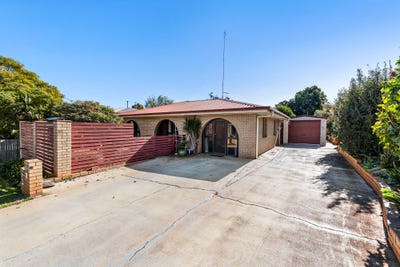 /international/au/3-dora-street-south-toowoomba-qld-148457584/