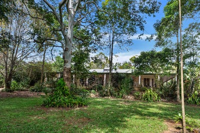 /international/au/239-winfield-road-lake-eacham-qld-148602368/