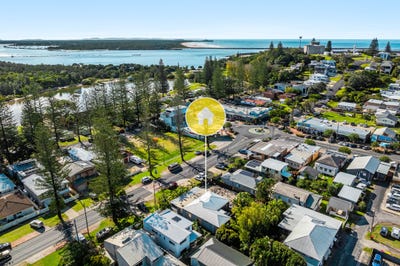 /international/au/24-wooli-street-yamba-nsw-151615668/