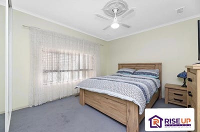 /international/au/303-camp-road-broadmeadows-vic-151282912/