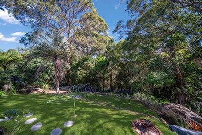 /international/au/77-panorama-drive-nambour-qld-151201160/
