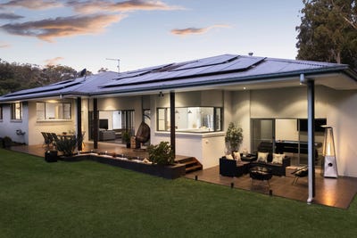 /international/au/23-langsford-way-valla-beach-nsw-148517560/