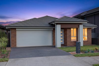 /international/au/15-hansford-street-oran-park-nsw-151385904/