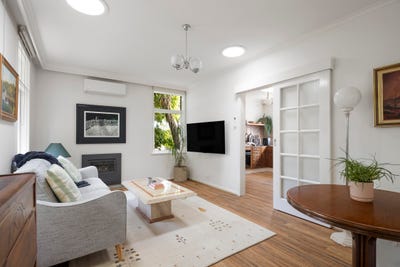 /international/au/5-1-first-street-parkdale-vic-152489132/