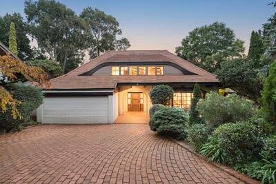 /international/au/7-forest-court-templestowe-vic-151500292/
