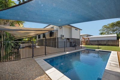 /international/au/26-goldsworthy-street-heatley-qld-151346812/