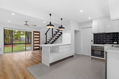 /international/au/3-9-sara-street-ashmore-qld-151283260/