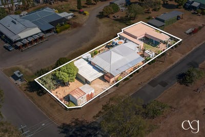 /international/au/2-george-street-grandchester-qld-152408144/