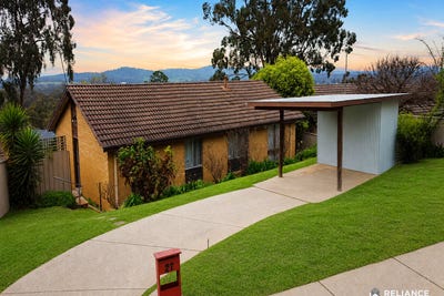 /international/au/27-monash-drive-seymour-vic-152146668/