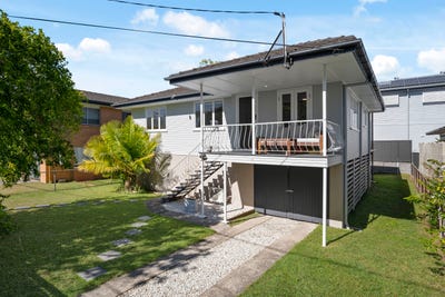 /international/au/20-william-parade-fairfield-qld-152532084/