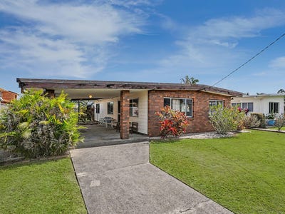 /international/au/10-illawarra-avenue-bellara-qld-152331180/
