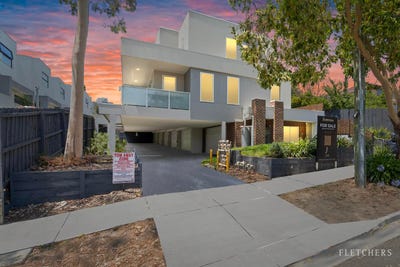 /international/au/2-22-bayley-grove-doncaster-vic-152400096/