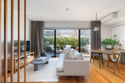 /international/au/8-150-152-doncaster-avenue-kensington-nsw-148552392/