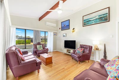 /international/au/6-hibiscus-avenue-ballina-nsw-152362140/