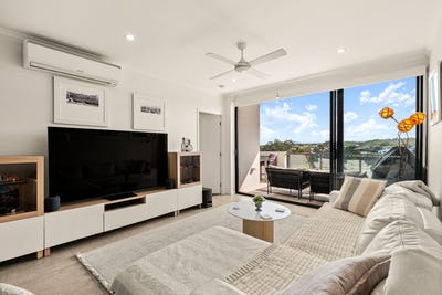/international/au/602-16-curwen-terrace-chermside-qld-152288200/