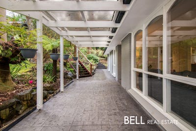 /international/au/31-wright-avenue-upwey-vic-152562060/