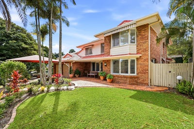 /international/au/55-kilmorey-street-carindale-qld-152042052/