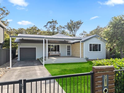 /international/au/14-seawind-terrace-berkeley-vale-nsw-150739816/
