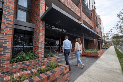 /international/au/708-26-oakover-road-preston-vic-151209200/