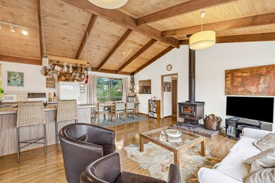 /international/au/50-boyd-avenue-moggs-creek-vic-151538484/