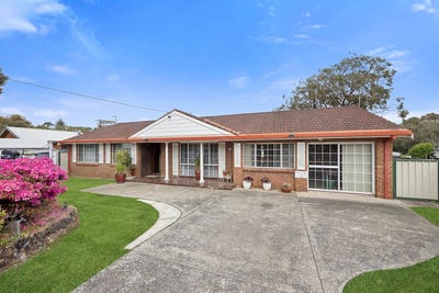 /international/au/13-crystal-street-forresters-beach-nsw-152471768/