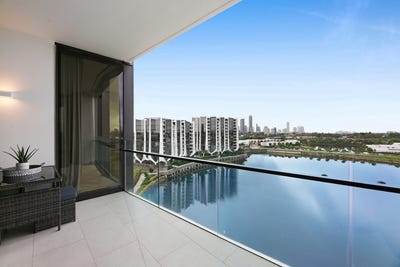 /international/au/3802-24-the-lanes-boulevard-mermaid-waters-qld-151316884/