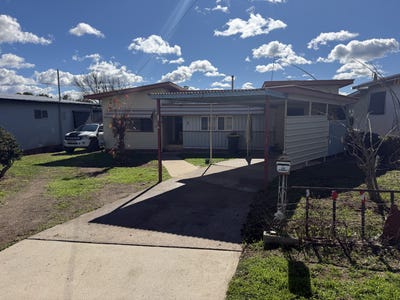 /international/au/32-short-street-inverell-nsw-151587900/