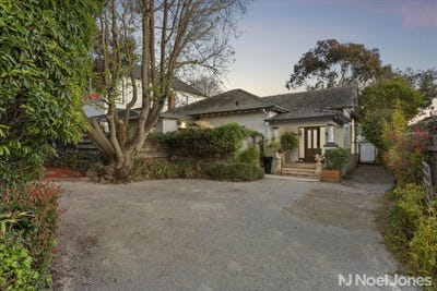 /international/au/1272-toorak-road-camberwell-vic-152606300/
