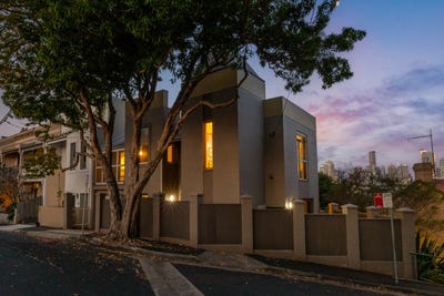 /international/au/26-ferry-road-glebe-nsw-152455028/