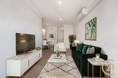/international/au/18-76-84-bigge-street-liverpool-nsw-148349216/