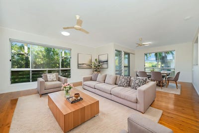 /international/au/39-nathan-street-heatley-qld-152629724/