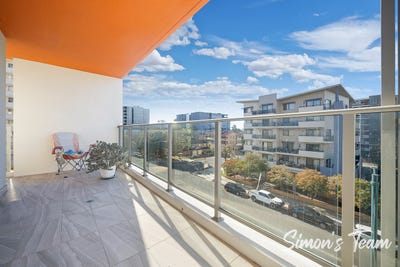 /international/au/302-15-bigge-st-liverpool-nsw-148376324/