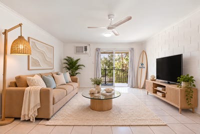 /international/au/5-2-coral-drive-blacks-beach-qld-152637824/