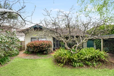 /international/au/6-mount-street-kew-vic-152514088/