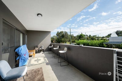 /international/au/5-6-whites-road-petrie-qld-151095848/