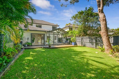 /international/au/48-valley-view-circuit-warriewood-nsw-150920992/