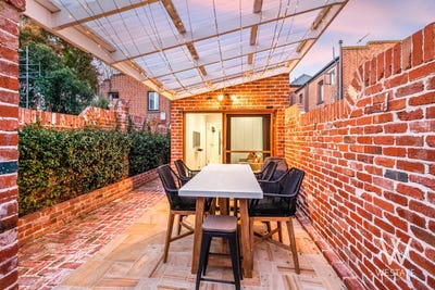 /international/au/4-keppel-street-bathurst-nsw-147961200/
