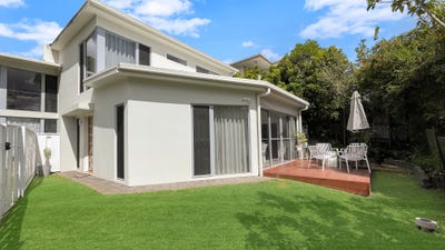 /international/au/1-40-campbell-street-woombye-qld-152307024/