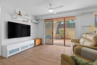 /international/au/2-7-15-jackson-ave-miranda-nsw-151032092/