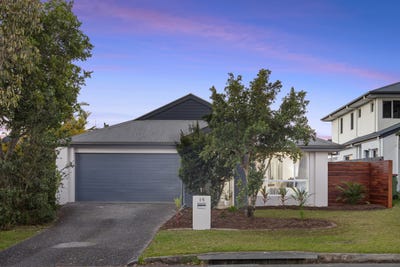 /international/au/15-mackenzie-street-coomera-qld-148529212/