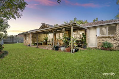 /international/au/23-westwood-drive-hillcrest-qld-151154676/