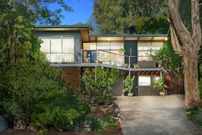 /international/au/52-lisbeth-avenue-donvale-vic-151243608/