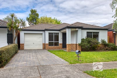 /international/au/53-melzak-way-berwick-vic-152676492/