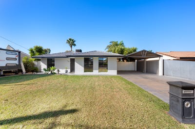 /international/au/165-campbell-street-west-lamington-wa-151382032/