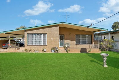 /international/au/18-whitton-street-narrandera-nsw-148741976/?lang=id