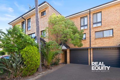 /international/au/18-4-ernest-avenue-chipping-norton-nsw-150804804/