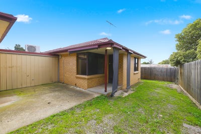 /international/au/4-12-inglis-street-maddingley-vic-151458300/