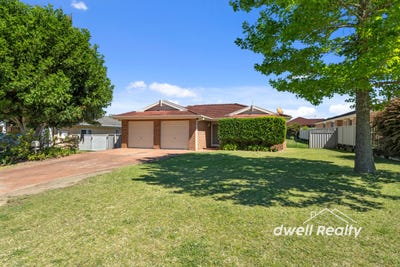 /international/au/99-judith-drive-north-nowra-nsw-152609500/