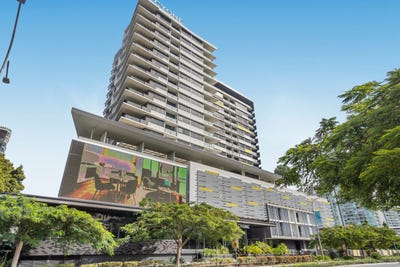 /international/au/1515-35-hercules-street-hamilton-qld-151304092/