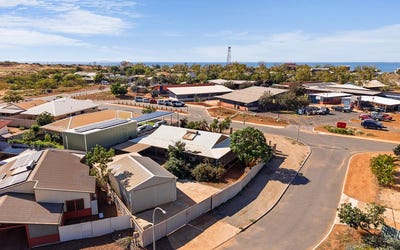 /international/au/3-clarke-place-onslow-wa-151502724/